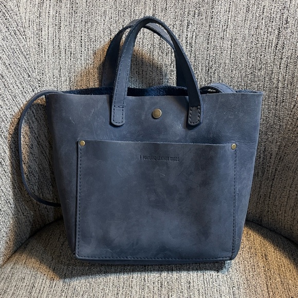 Portland Leather Crossbody Tote - Medium - Deep Water color - Picture 4 of 7